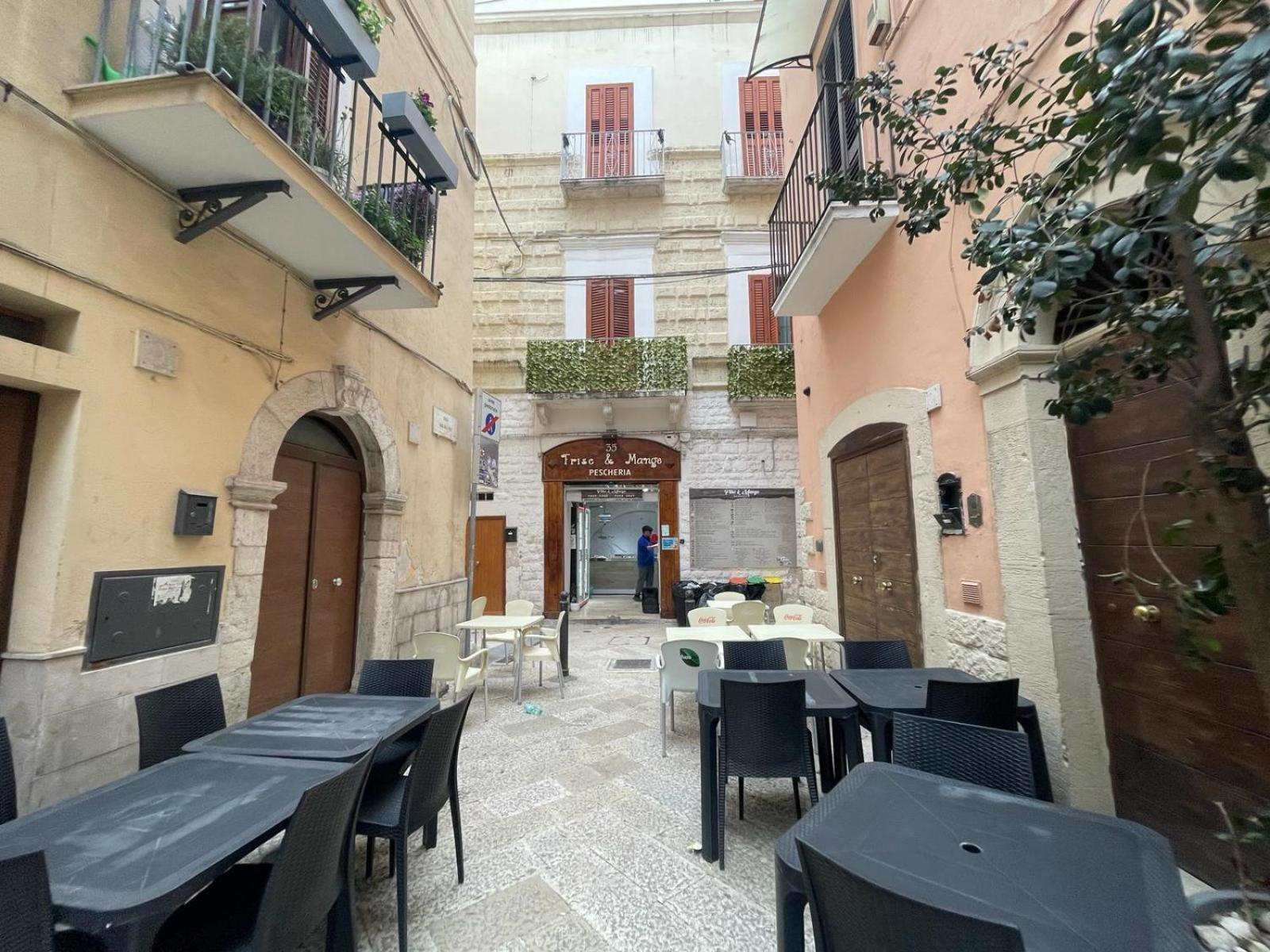 Corte Del Dattilo Nel Borgo Antico Bari Kültér fotó
